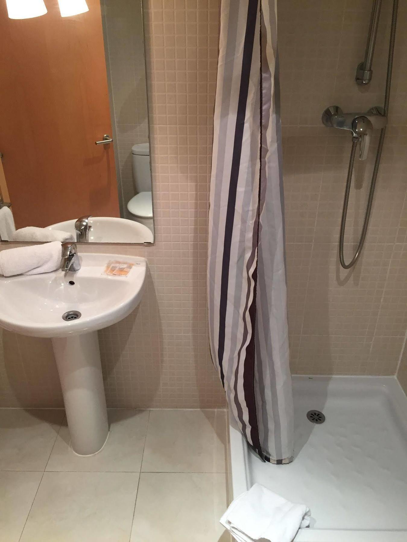Sitges Go Apartments Ngoại thất bức ảnh